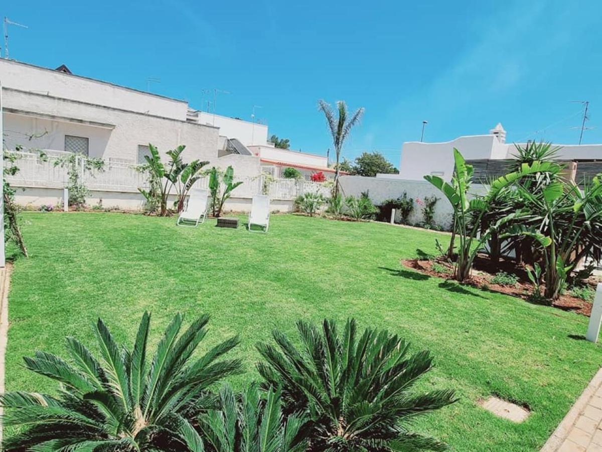 Villa Zizzari A Due Passi Dal Mare Torre Lapillo Exteriér fotografie